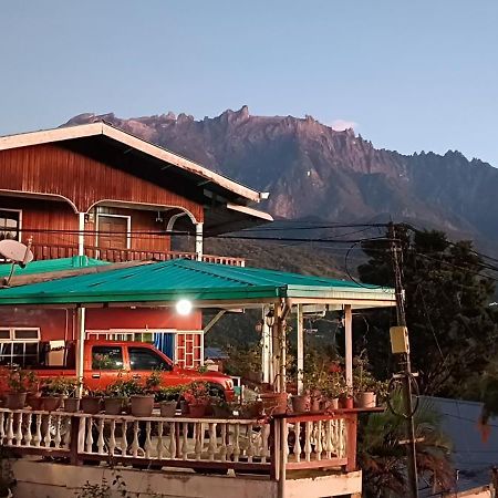 Almeera Homestay Kampong Kundassan Exterior foto